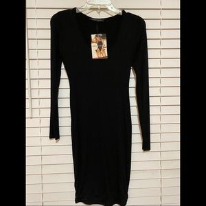 Naked Wardrobe V-neck Long fitted sleeve dress